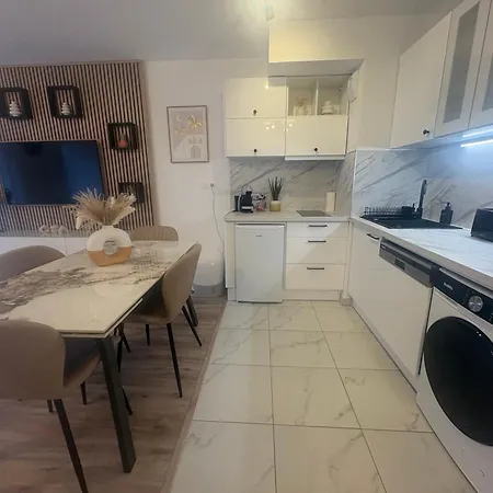 Disneyland Paris - 5 Min - Ac - Free Parking - Direct Paris - Wifi Appartamento Serris